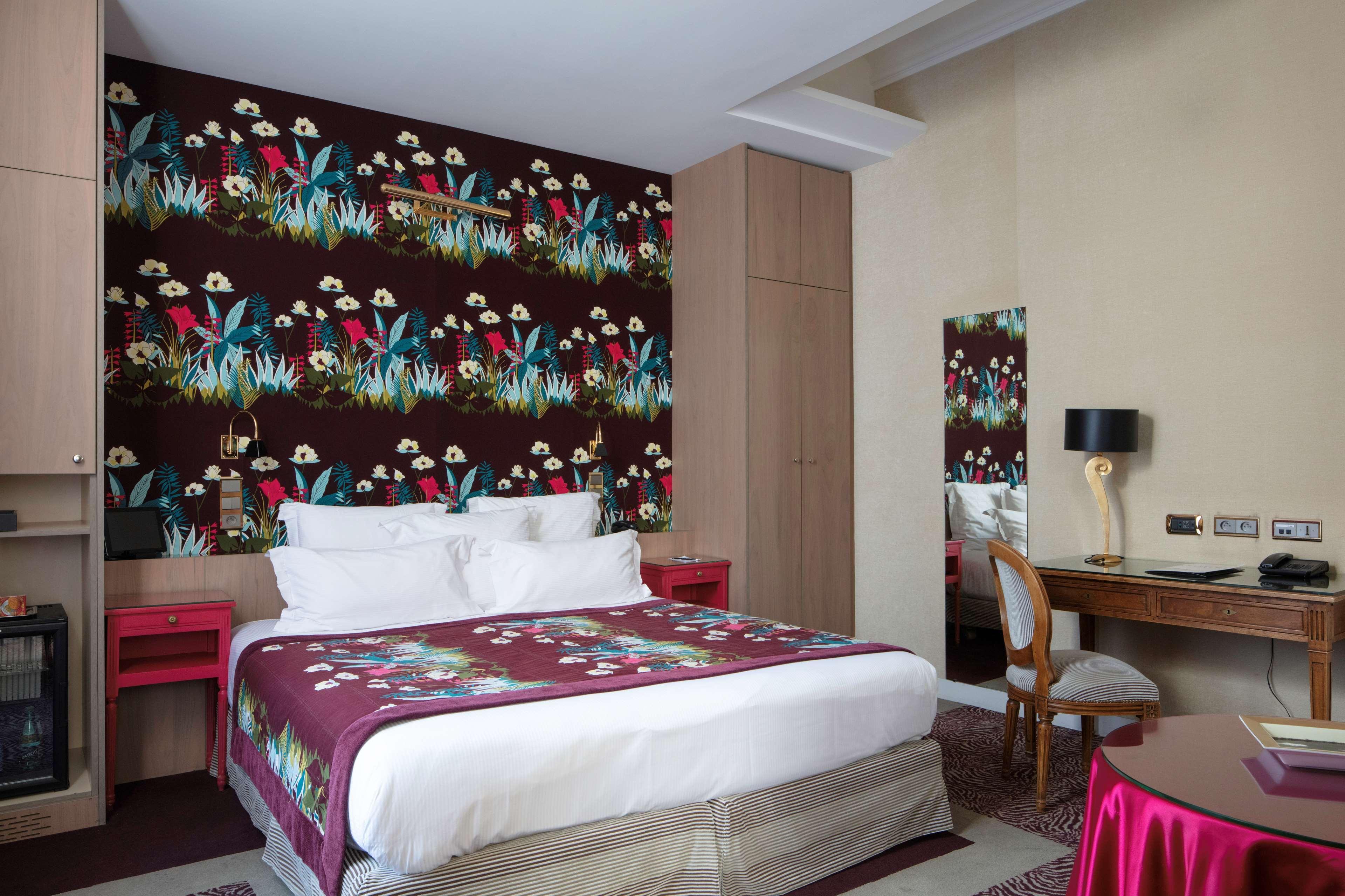 Hotel Regent'S Garden - Astotel Paris Exterior photo
