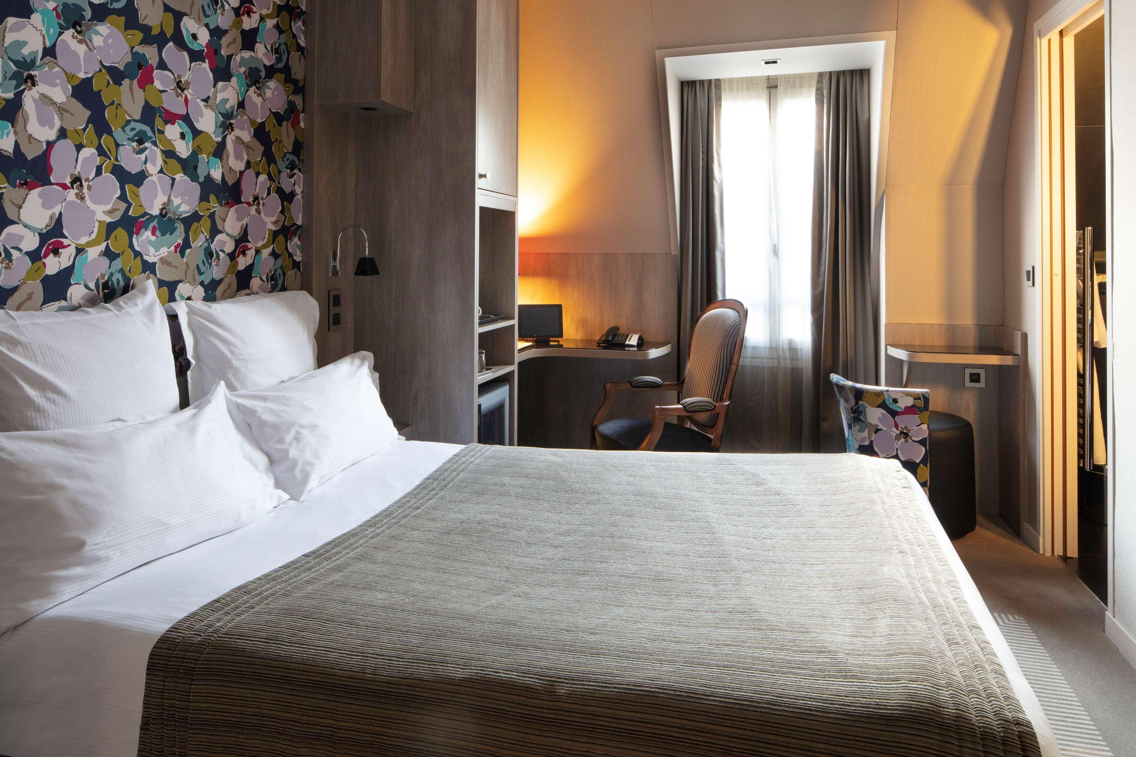 Hotel Regent'S Garden - Astotel Paris Exterior photo